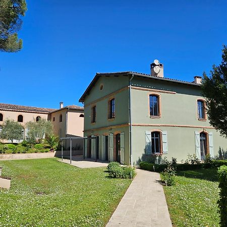 Domaine De Belcayre Bed & Breakfast มงโตบ็อง ภายนอก รูปภาพ