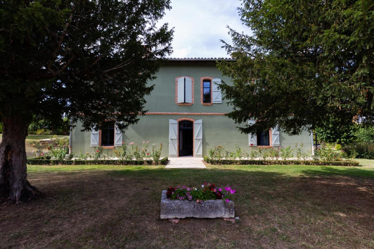 Domaine De Belcayre Bed & Breakfast มงโตบ็อง ภายนอก รูปภาพ