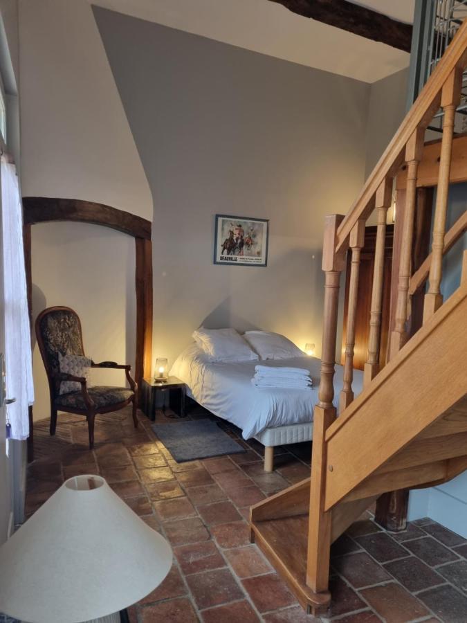 Domaine De Belcayre Bed & Breakfast มงโตบ็อง ภายนอก รูปภาพ