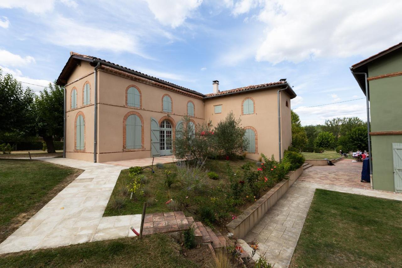 Domaine De Belcayre Bed & Breakfast มงโตบ็อง ภายนอก รูปภาพ