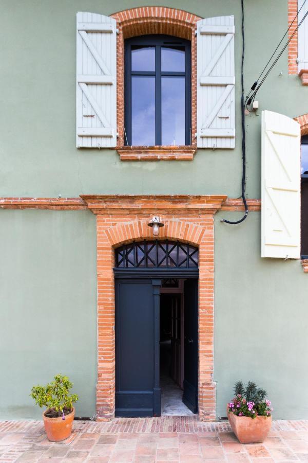 Domaine De Belcayre Bed & Breakfast มงโตบ็อง ภายนอก รูปภาพ