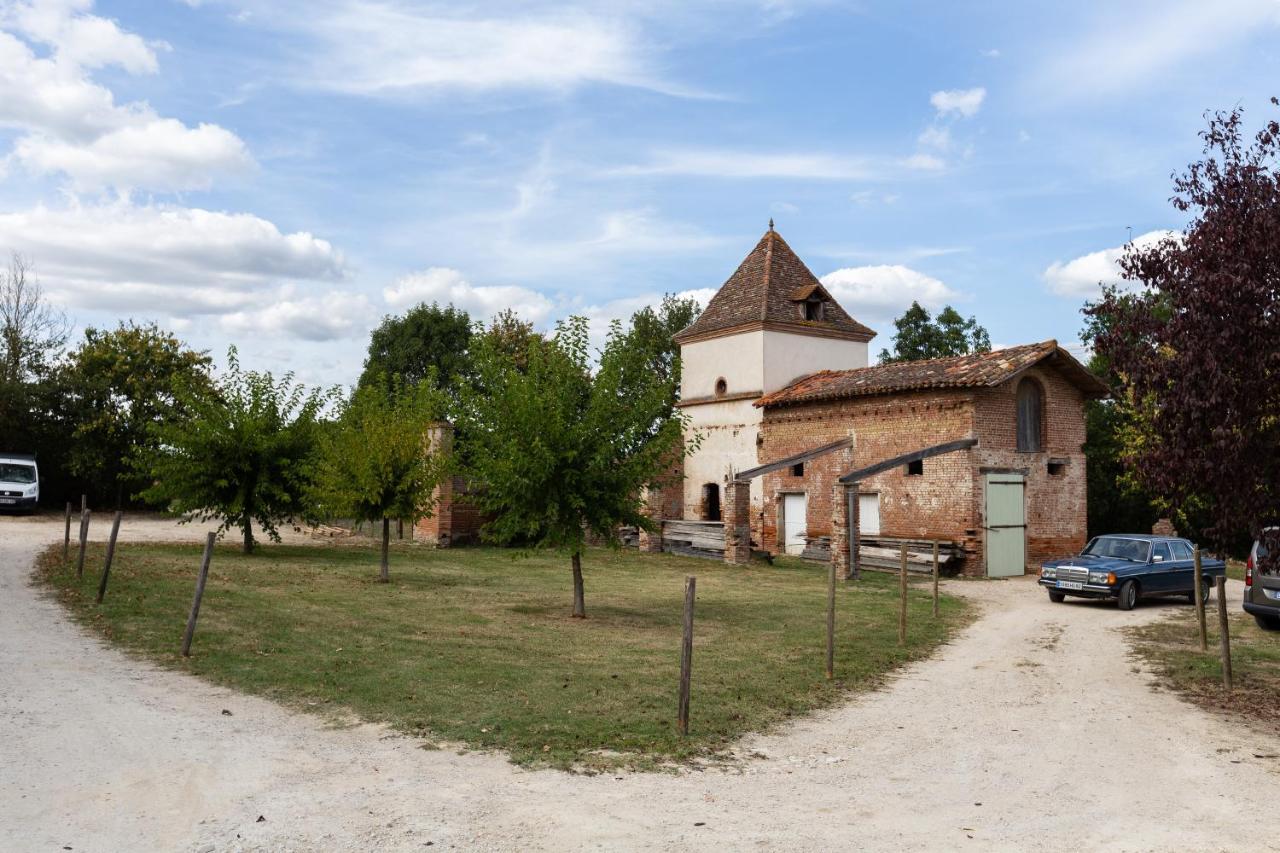 Domaine De Belcayre Bed & Breakfast มงโตบ็อง ภายนอก รูปภาพ