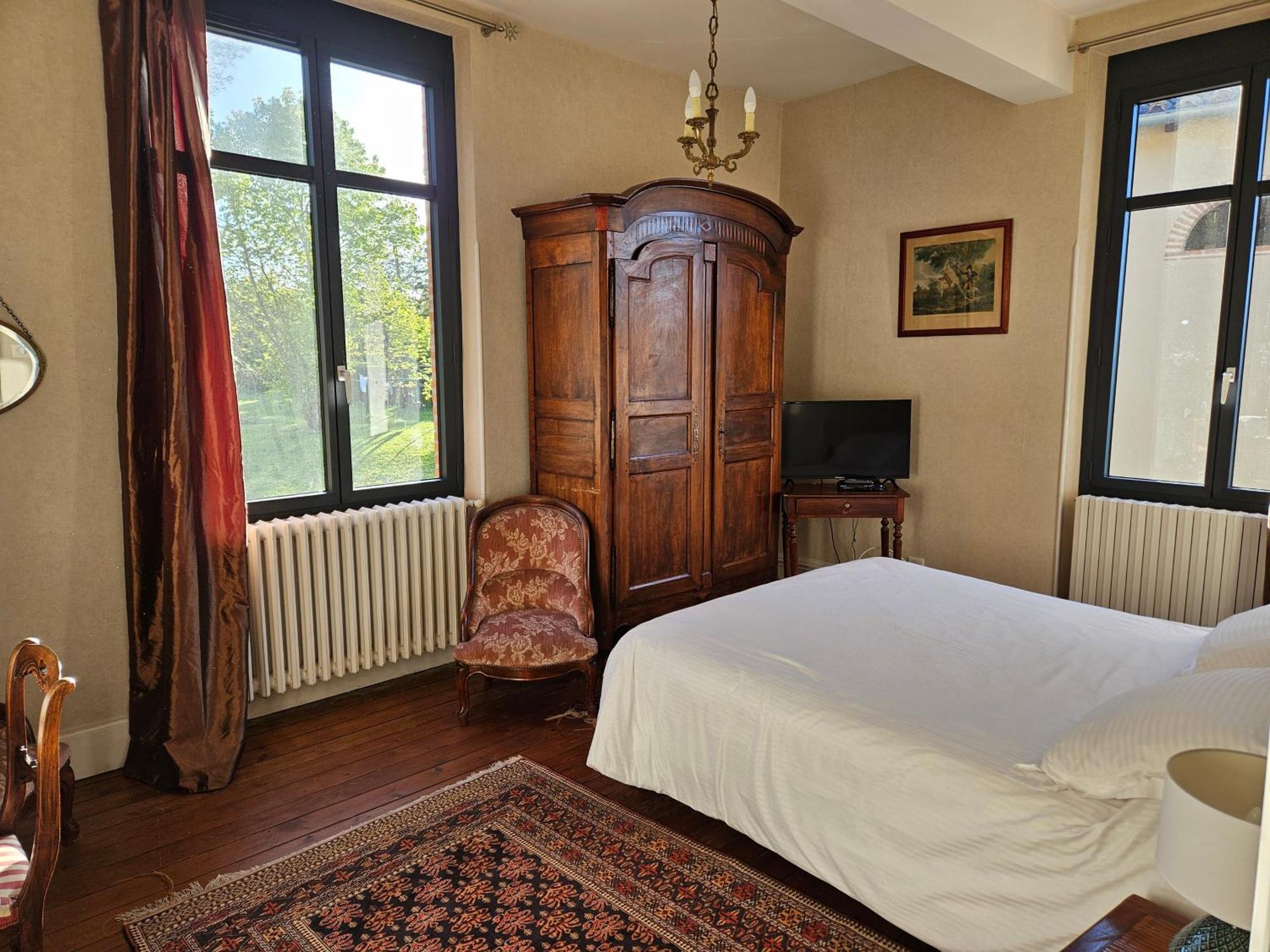 Domaine De Belcayre Bed & Breakfast มงโตบ็อง ภายนอก รูปภาพ